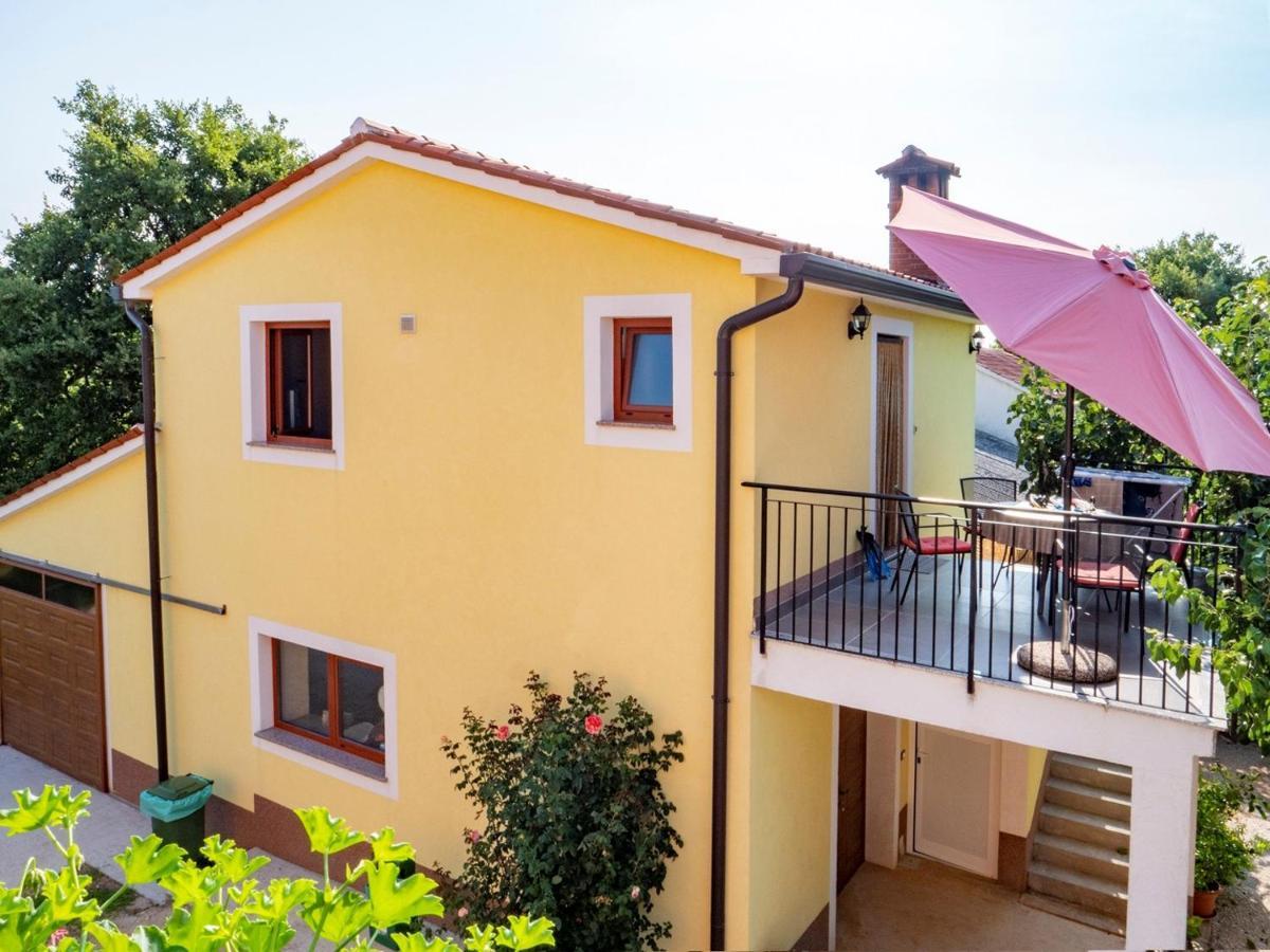 Studio Apartment Gianni Vizinada Exterior photo